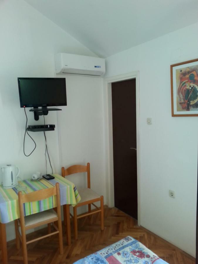 Guesthouse Lidija 쿠클리차 외부 사진