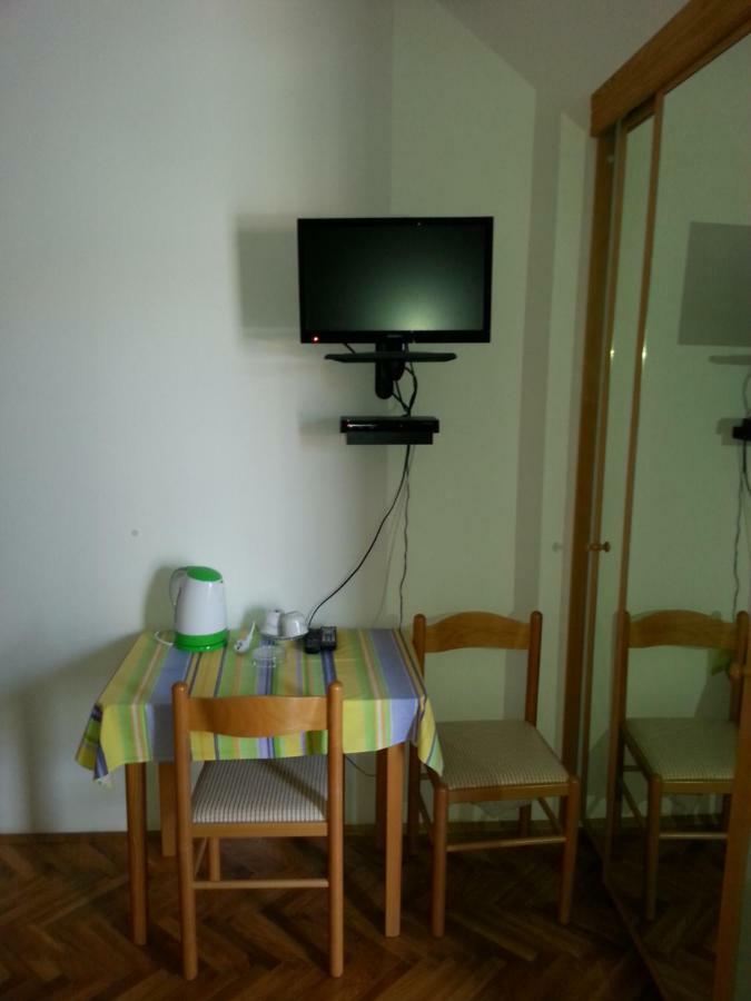 Guesthouse Lidija 쿠클리차 외부 사진